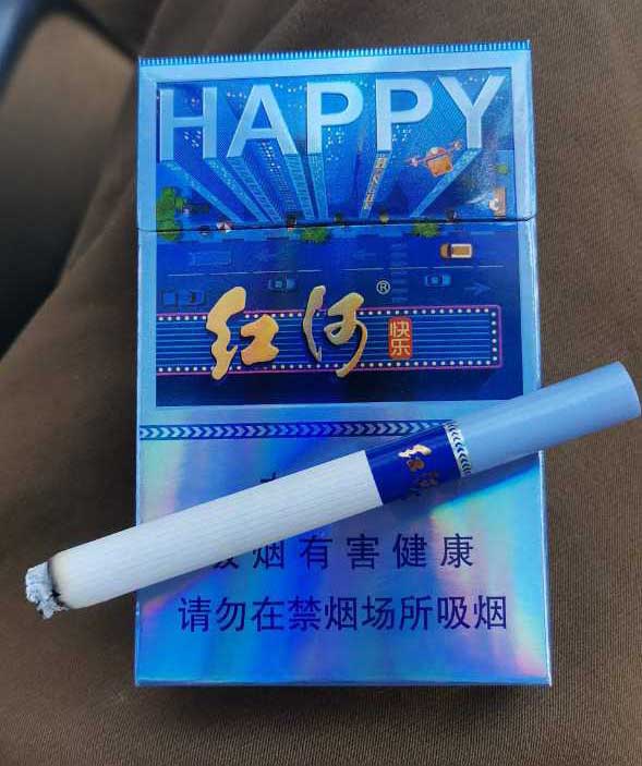 顶级云霄香烟一手货源联系方式_微商香烟代理一手货源_潮牌顶级复刻一手货源