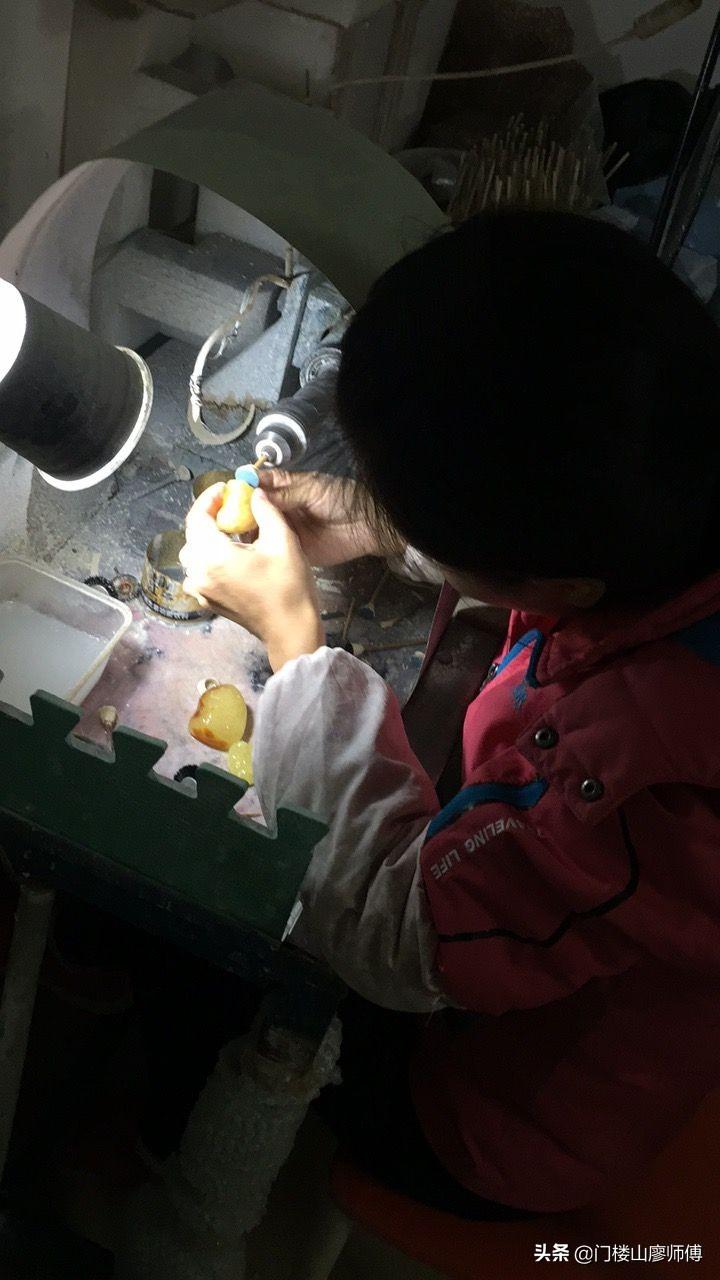 香烟一手货源批发市场_一手香烟货源厂家直销_顶级国烟一手货源