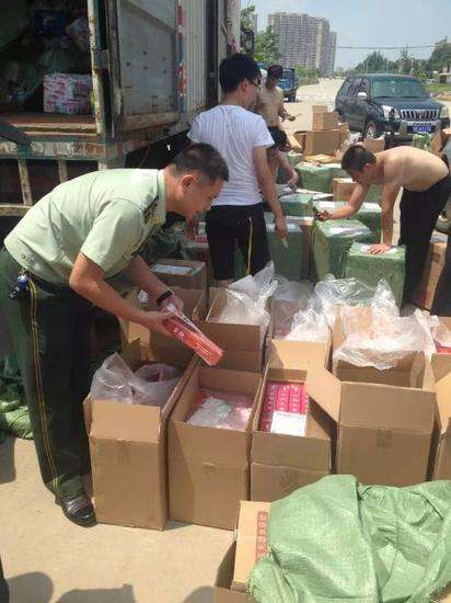 内幕!全国假烟集散地云霄“博览群书”-第1张图片-好企网