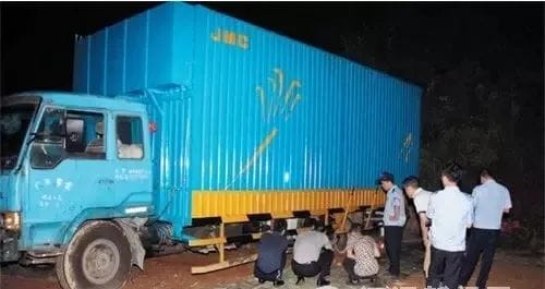 福建最狠小县城,生产中国95%的假烟,垄断美国烟草市场