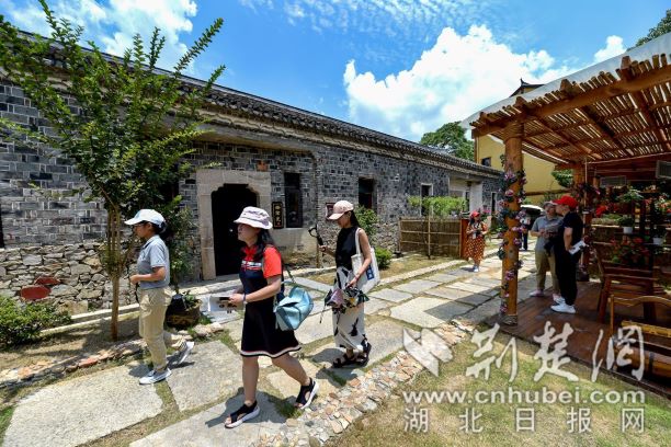 农村发烟_农村让烟的规矩_私自造烟的村子