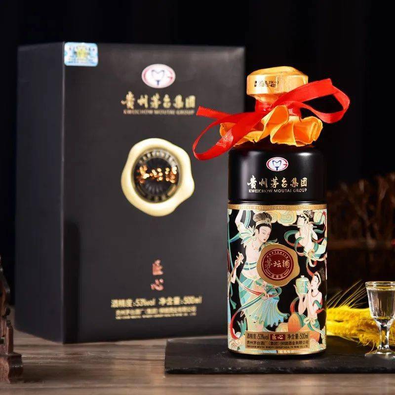 贵洲茅台镇荷花酒价格_贵州茅台荷花酒价格_贵州茅台镇荷花酒和荷花烟