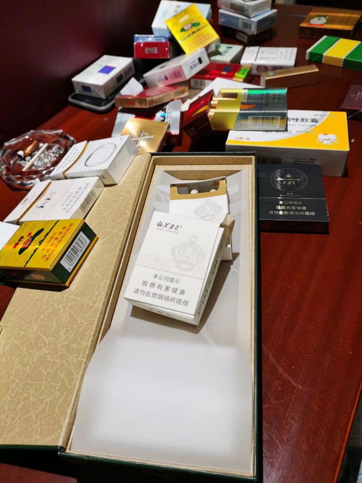 烟贩子微信号_烟商微信号_买烟联系方式微信