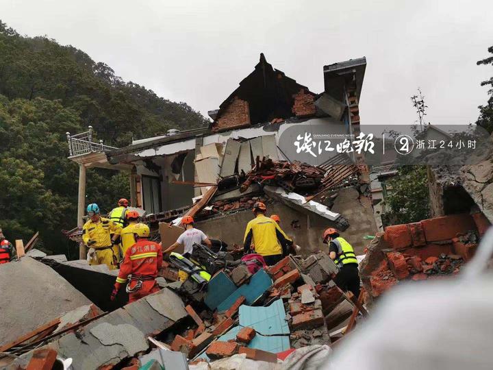 私自造烟的村子_农村让烟的规矩_农村发烟