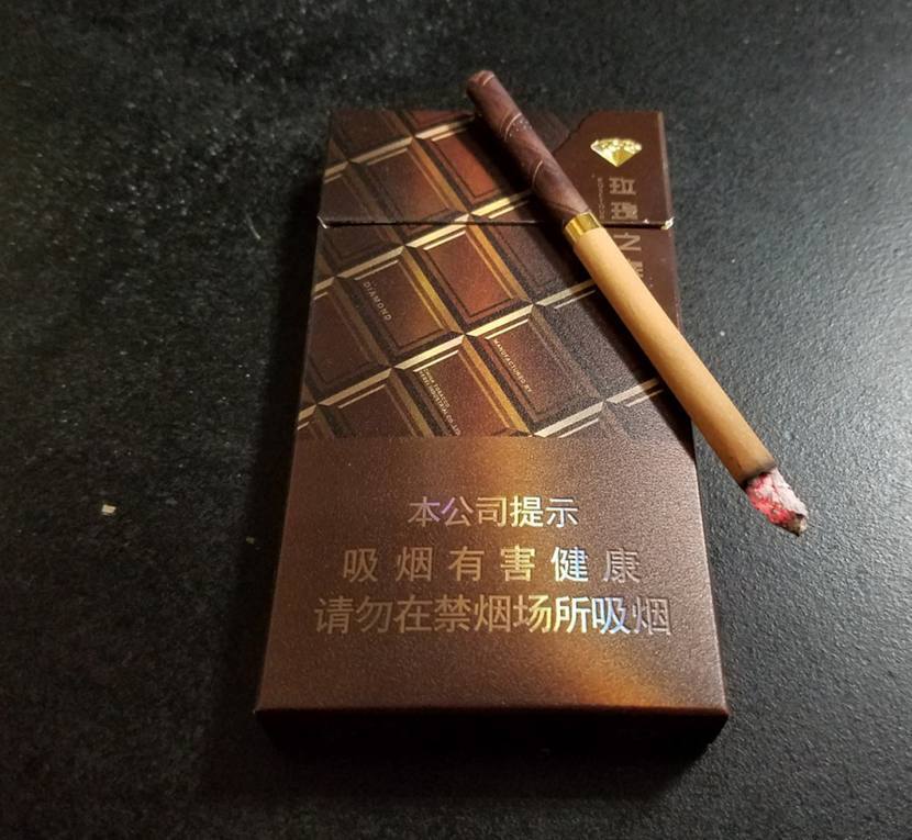 中华烟_烟中华多少钱一盒_烟中华多少钱一条