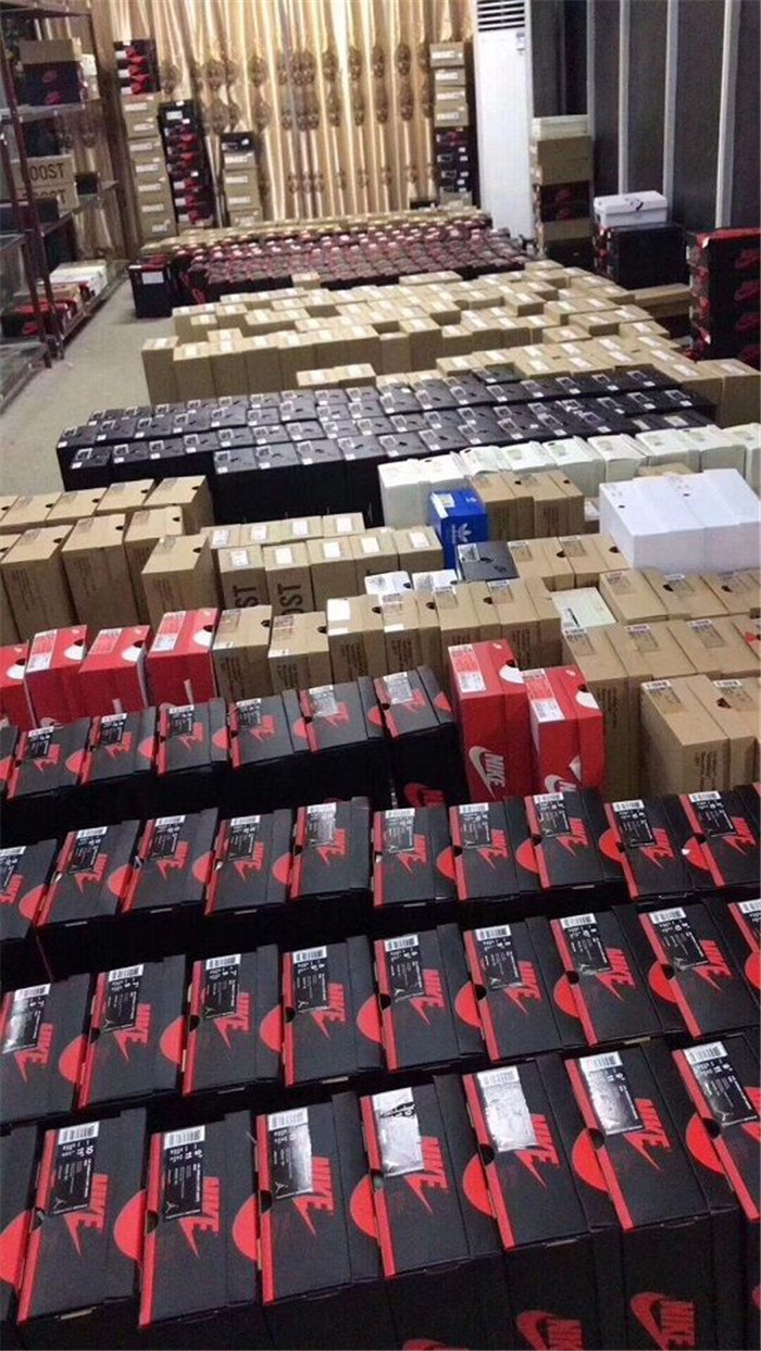 一手香烟货源厂家直销_香烟一手货源批发市场_顶级国烟一手货源