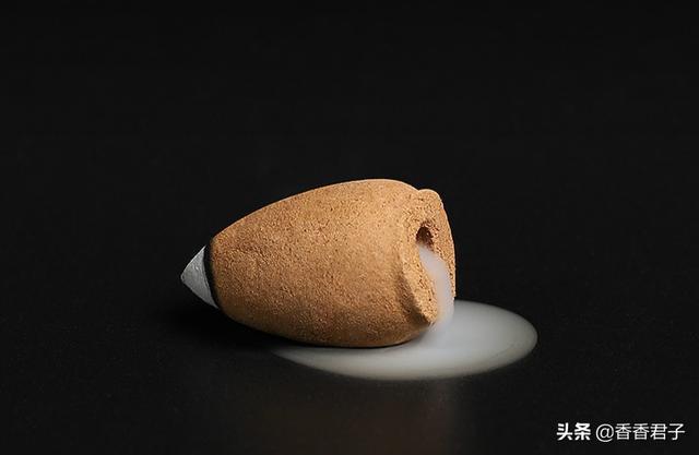 揭秘:倒流香又叫“死人香”,不吉利?香烟又为何能倒流?