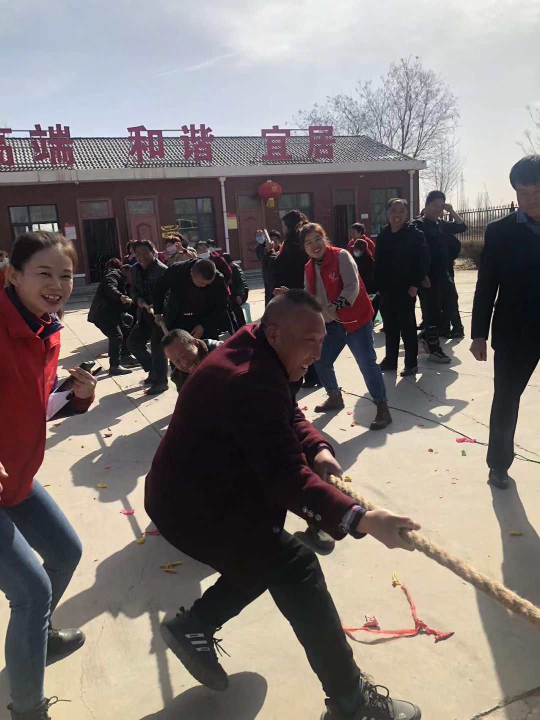 农村让烟的规矩_农村发烟_私自造烟的村子