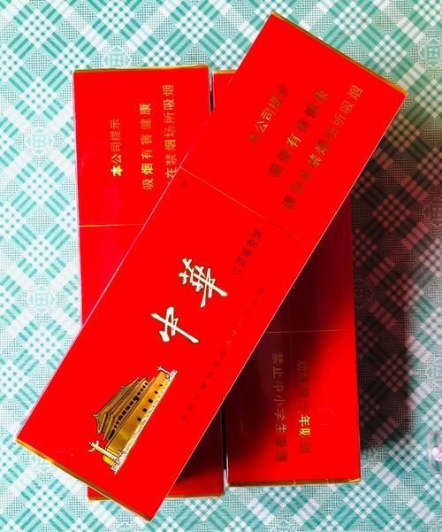 烟中华价格图片及价格_烟中华多少钱一条_中华烟