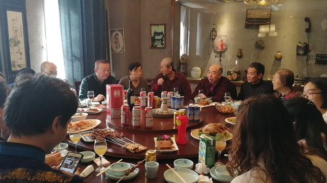 中华假香烟_假烟中华怎么分辨_假中华烟