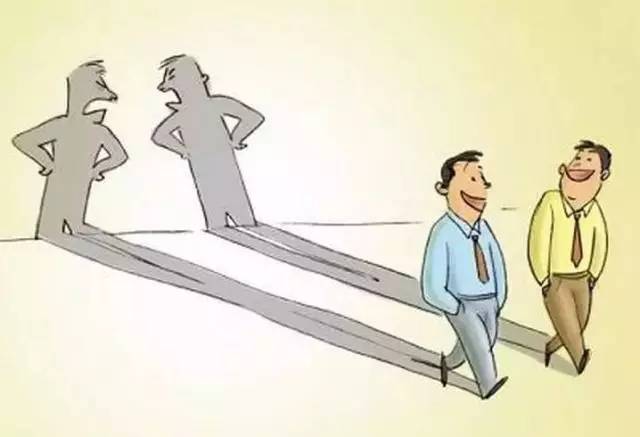 假中华烟_中华假香烟_假烟中华怎么分辨