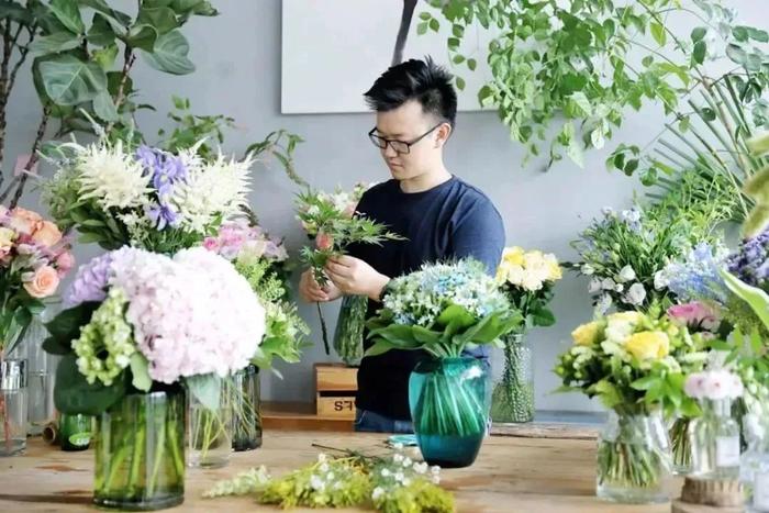 香烟销售微信_烟卖微信推荐怎么写_推荐几个卖烟的微信