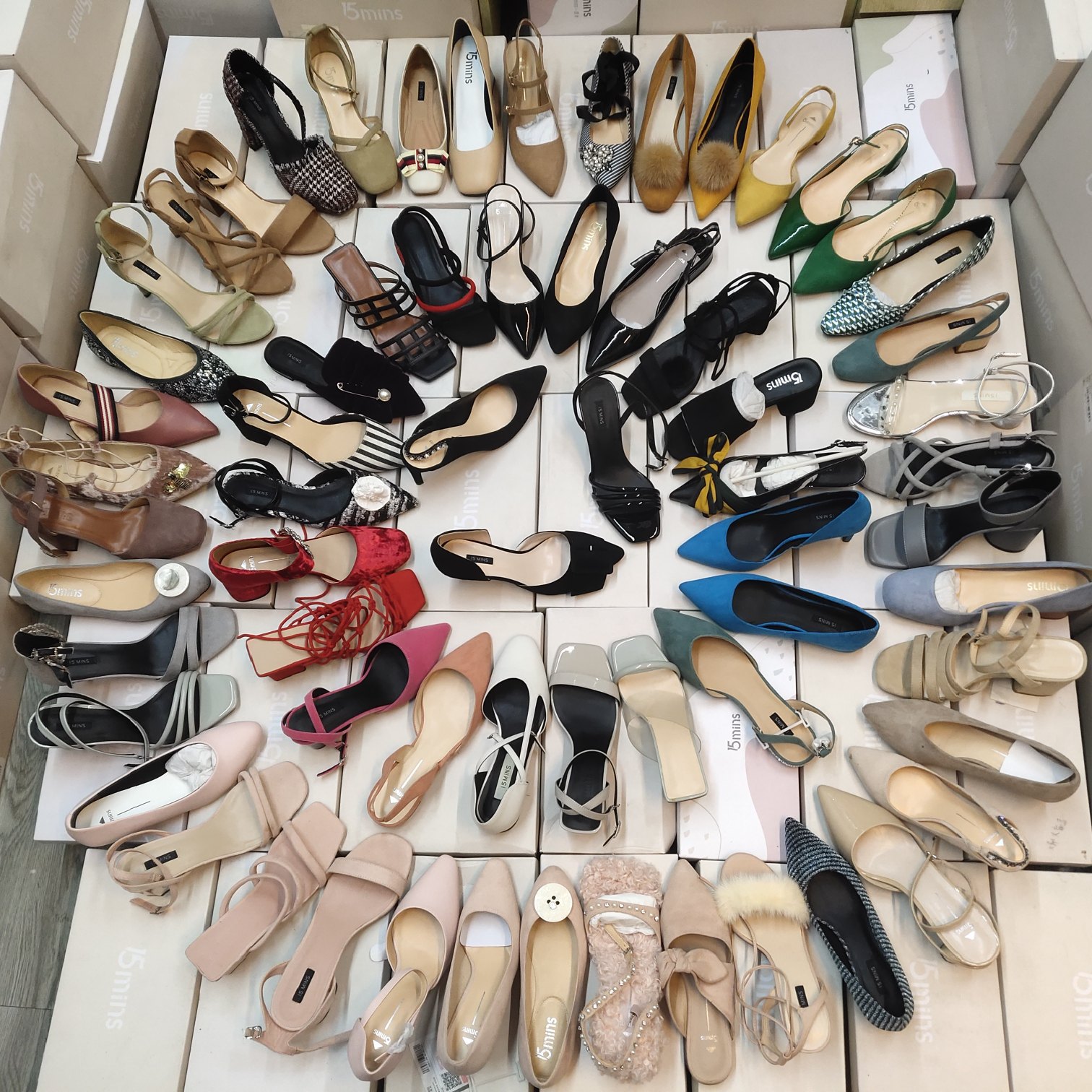 一手货源香烟批发货到付款_外烟一手货源供应商_厂家一手货源烟