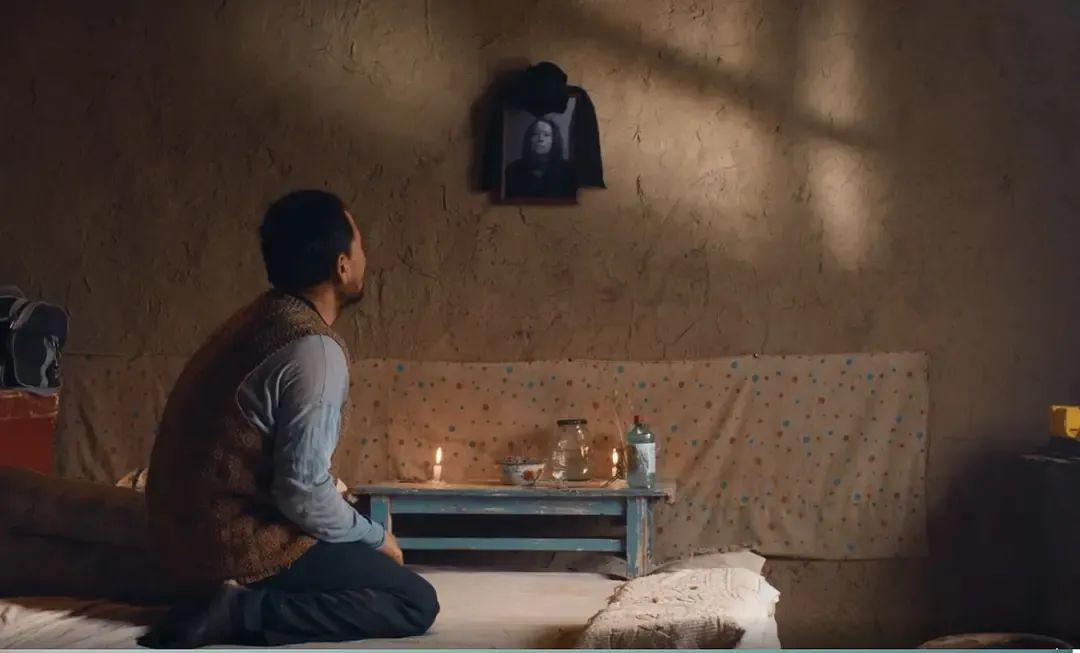 小村子造20年假烟_私自造烟的村子_农村发烟