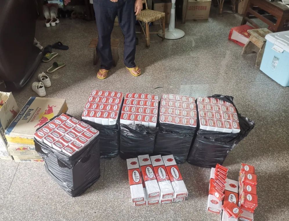 中华烟假烟多少钱一条_中华香烟假烟是什么样子的_中华假烟村