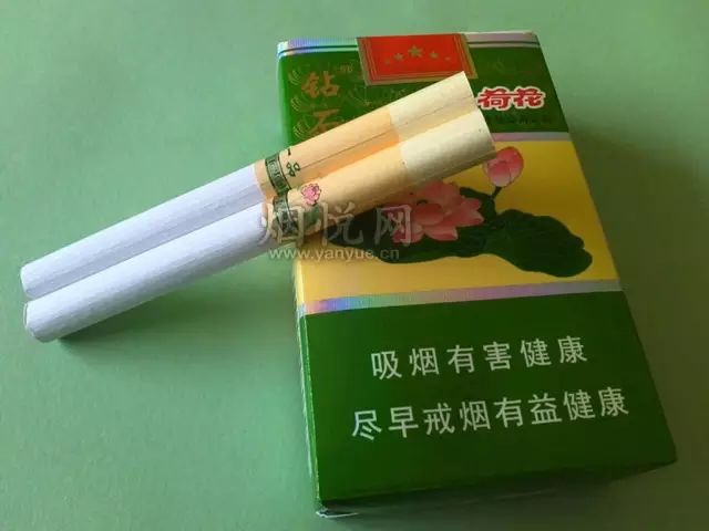 贵州茅台镇荷花酒和荷花烟_贵州茅台荷花酒价格_贵洲茅台镇荷花酒价格