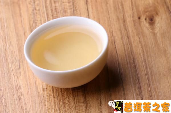 普洱茶图片 普洱茶烟：抽不死人便成功的产品？（简直就是茶界的要你命三千）