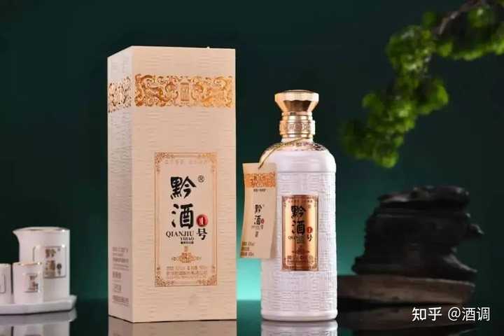 贵州茅台镇荷花酒和荷花烟_贵洲茅台镇荷花酒价格_贵州茅台镇荷花酒53度价格