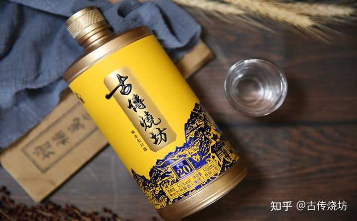 贵洲茅台镇荷花酒价格_贵州茅台镇荷花酒和荷花烟_贵州茅台镇荷花酒53度价格