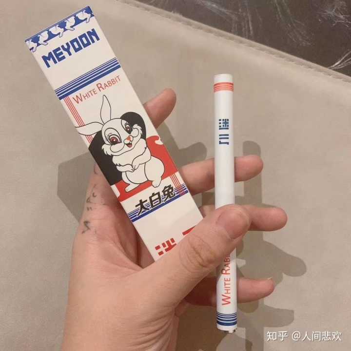 荷花香烟和钓鱼台香烟哪个好?_香烟 泰山香烟颜悦_香烟