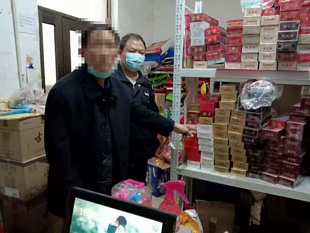 假中华烟_中华 硬盒烟 价格_中华新闻通讯社假媒体