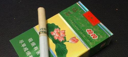 荷花牌香烟全英文细支的,扫码越南,请问行家这个价位是多少?
