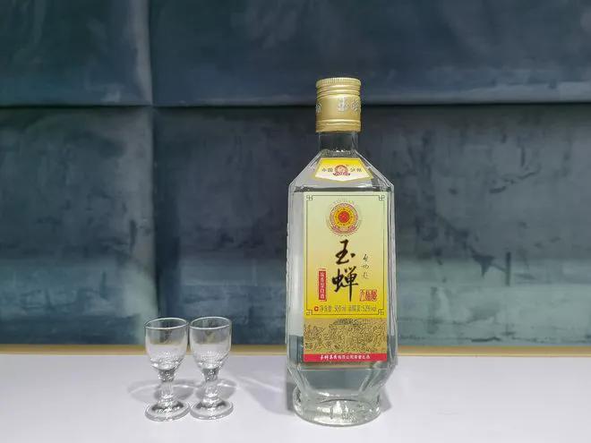 贵州茅台镇荷花酒和荷花烟_茅台集团贵州原浆酒_茅台迎宾酒贵州专卖