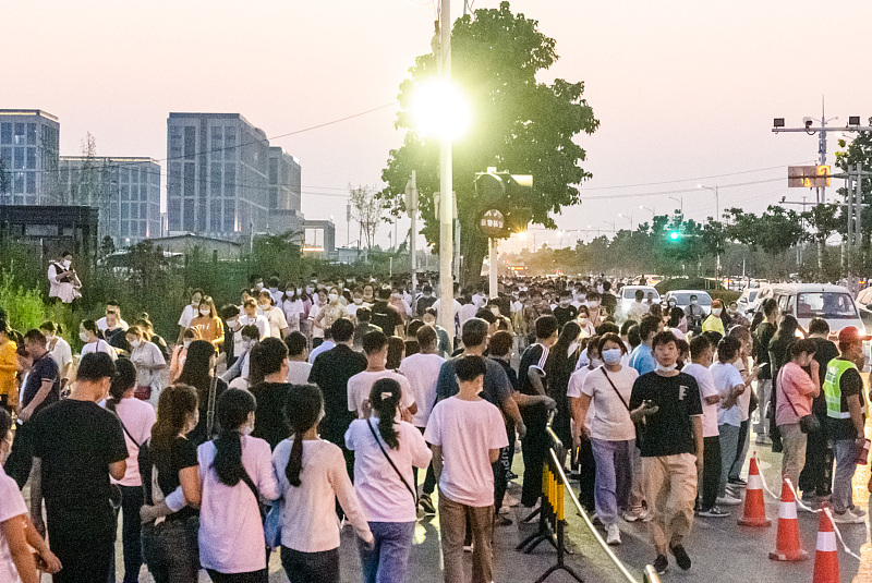 越南莲花烟是假烟吗_越南 服装代工_越南代工是假烟吗