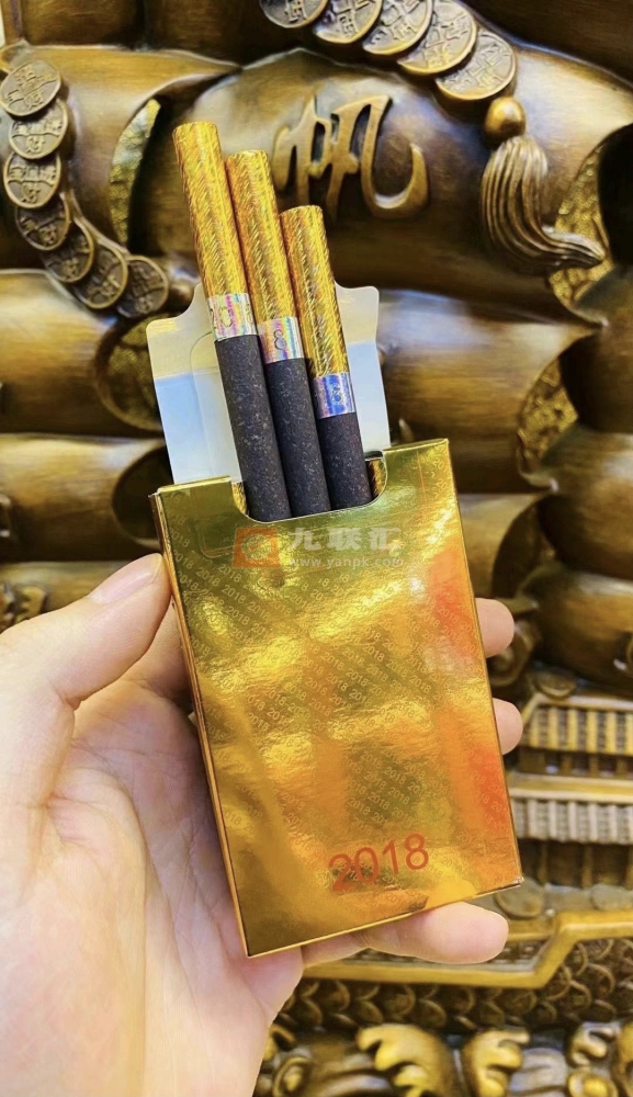 黄鹤楼最贵的烟多少钱一包,大金砖3000元每包(是百年纪念款)