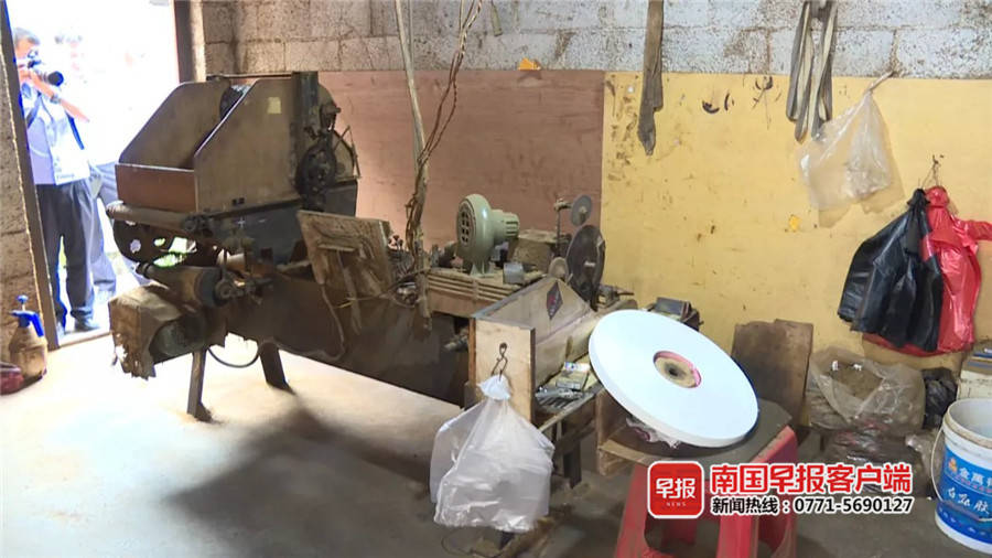 中华香烟假烟购买_中华假香烟_中华假烟村