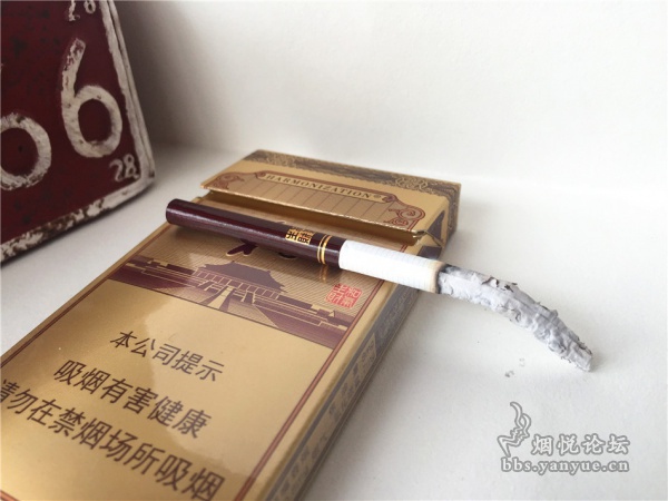 中华烟细支假烟_假中华细烟_假中华细支