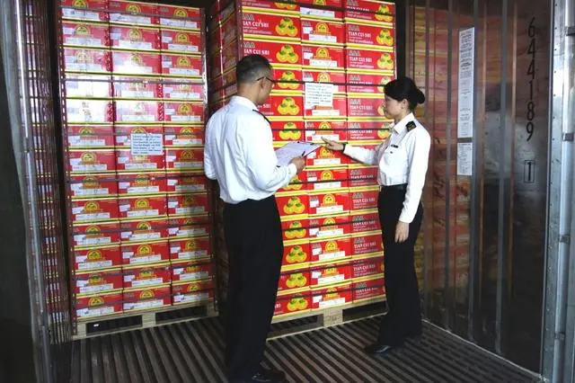 中华香烟_香烟中华多少钱一包_香烟中华价格表和图片