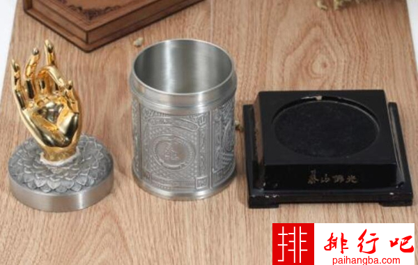 盘点十大最贵名烟排行榜-一盒价值10万美金