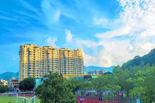 福建云霄县属于哪个市_福建云霄假香烟到底能不能抽_福建云霄