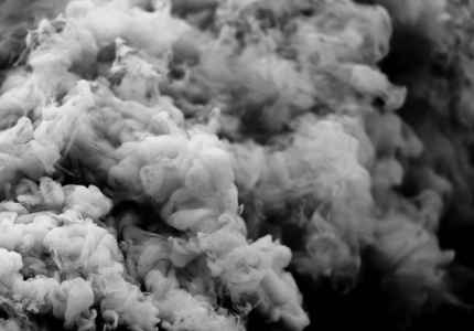 小村子造20年假烟_私自造烟的村子_农村让烟的规矩