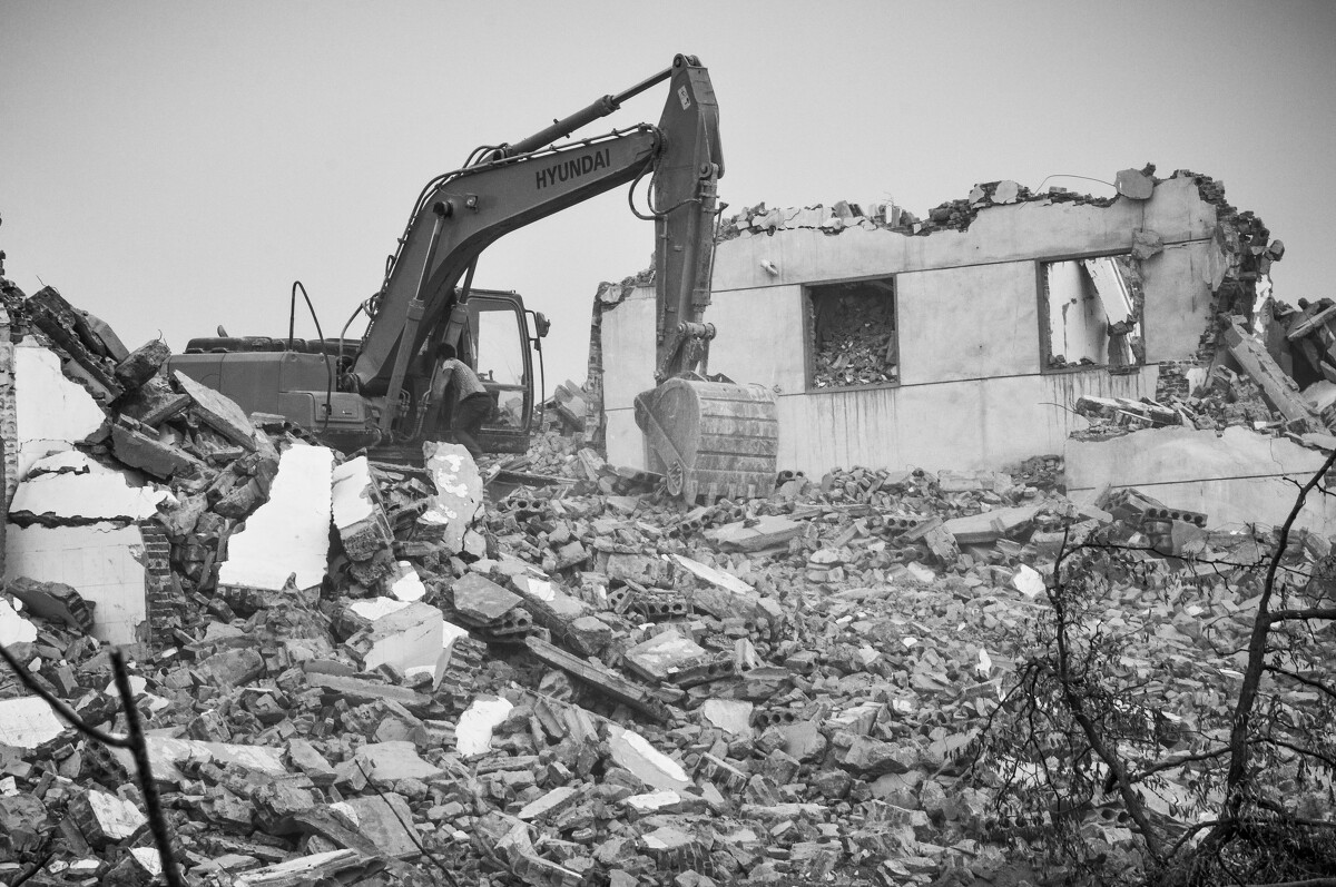 私自造烟的村子_农村让烟的规矩_小村子造20年假烟