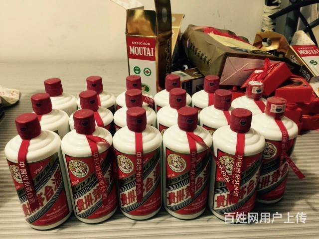 假中华烟_假烟中华怎么分辨_中华假烟多