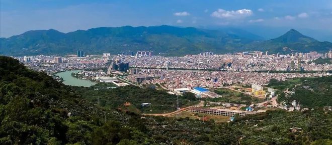 云霄县假烟_云霄县国家假烟事件_云霄县假烟国家不管吗