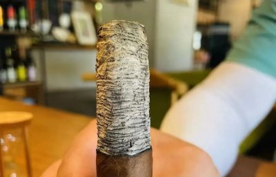 云霄系列香烟哪款好抽_云霄香烟细支_云霄香烟口感怎么样