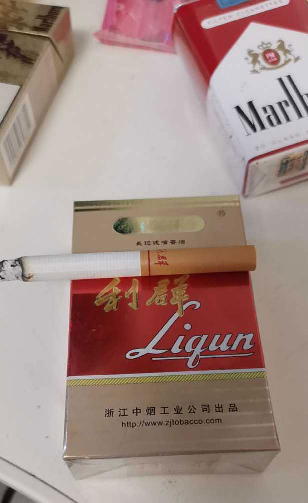 云霄香烟国烟一手货源_云霄香烟多少钱一包_云霄香烟一手货源技巧