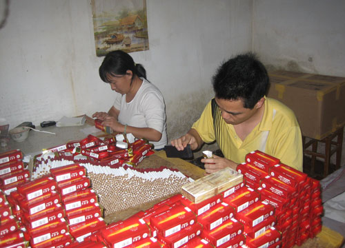 福建云霄县假烟销售部_云霄县假烟一手货源_去云霄县找假烟货源