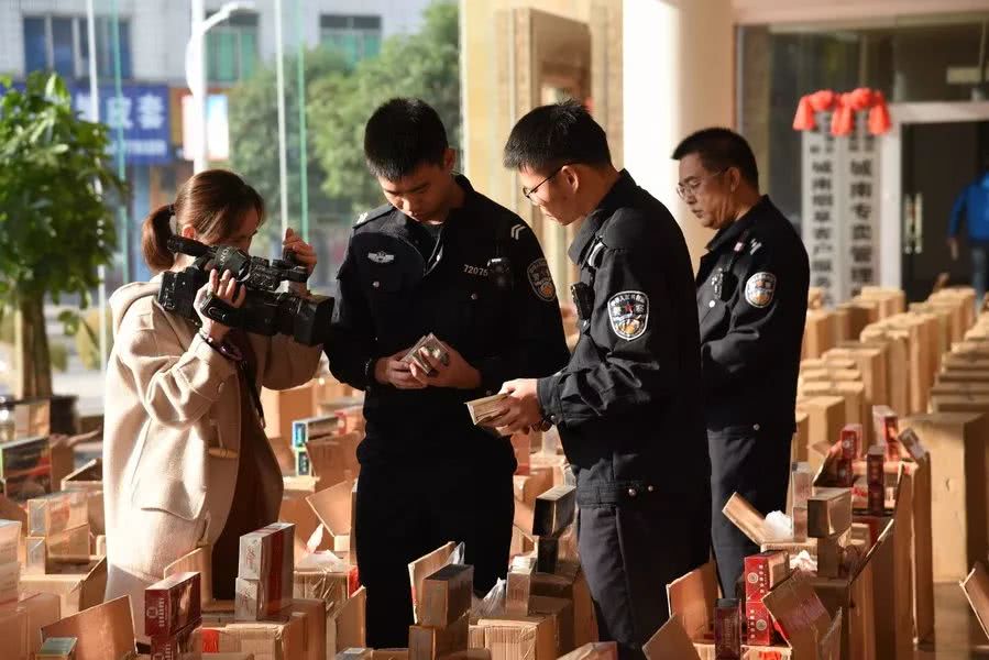 推荐几个卖烟的微信_微信卖烟的微信_烟卖微信推荐怎么写