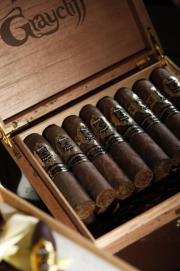 云南香烟_香烟云南的烟最好_香烟云南印象