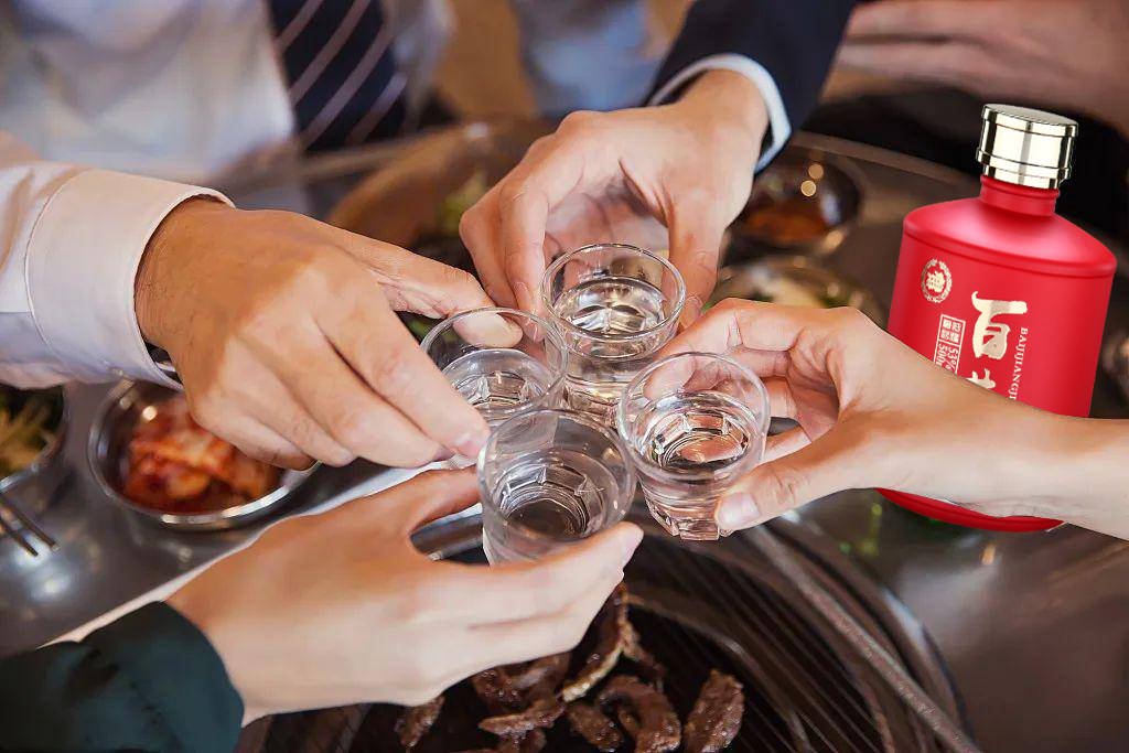 农村让烟的规矩_小村子造20年假烟_私自造烟的村子