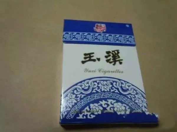 中华香烟假烟是什么样子的_假中华烟_中华假烟多