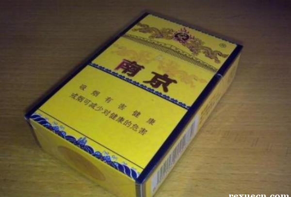 香烟中华金中支售价多少_香烟中华细支多少钱一条_中华香烟