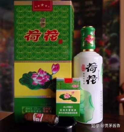 贵洲茅台镇荷花酒价格_贵州茅台镇荷花酒和荷花烟_贵州茅台镇荷花酒53度价格