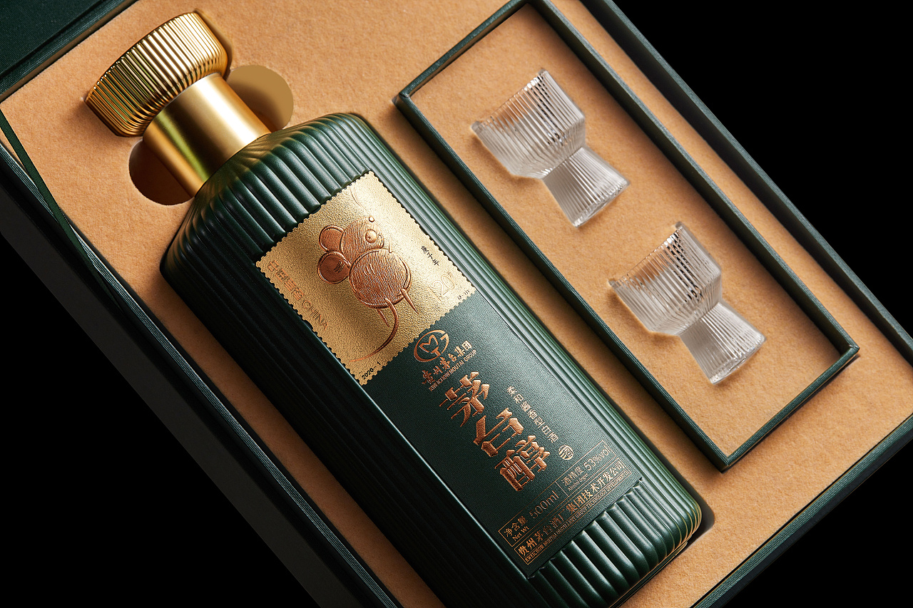 贵州茅台镇荷花酒53度价格_贵洲茅台镇荷花酒价格_贵州茅台镇荷花酒和荷花烟