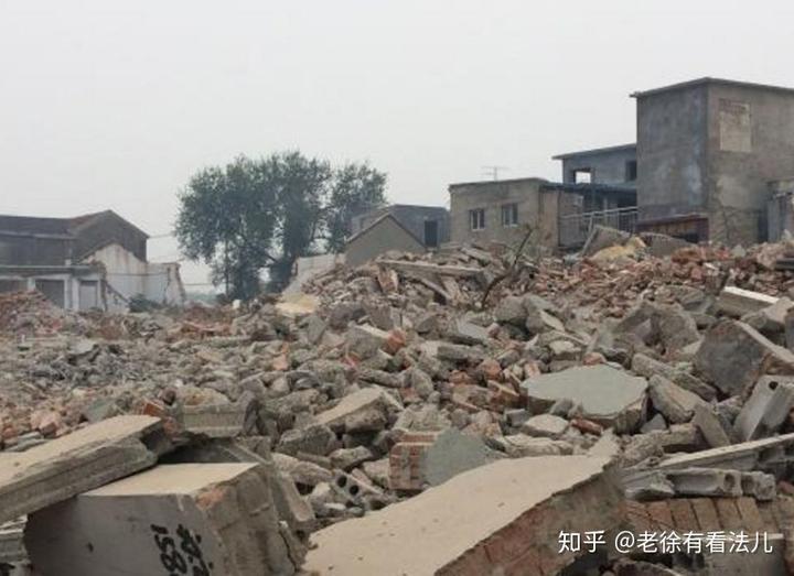 私自造烟的村子_农村让烟的规矩_农村发烟