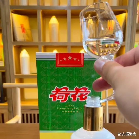 贵州茅台荷花酒价格_贵洲茅台镇荷花酒价格_贵州茅台镇荷花酒和荷花烟